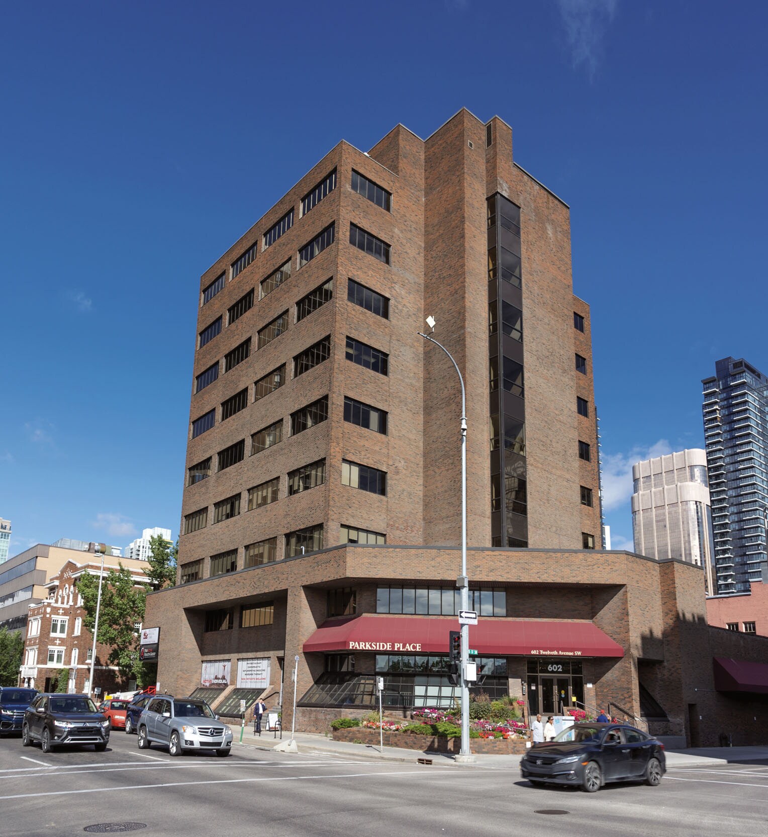 602 12th Ave SW, Calgary, AB for Rent