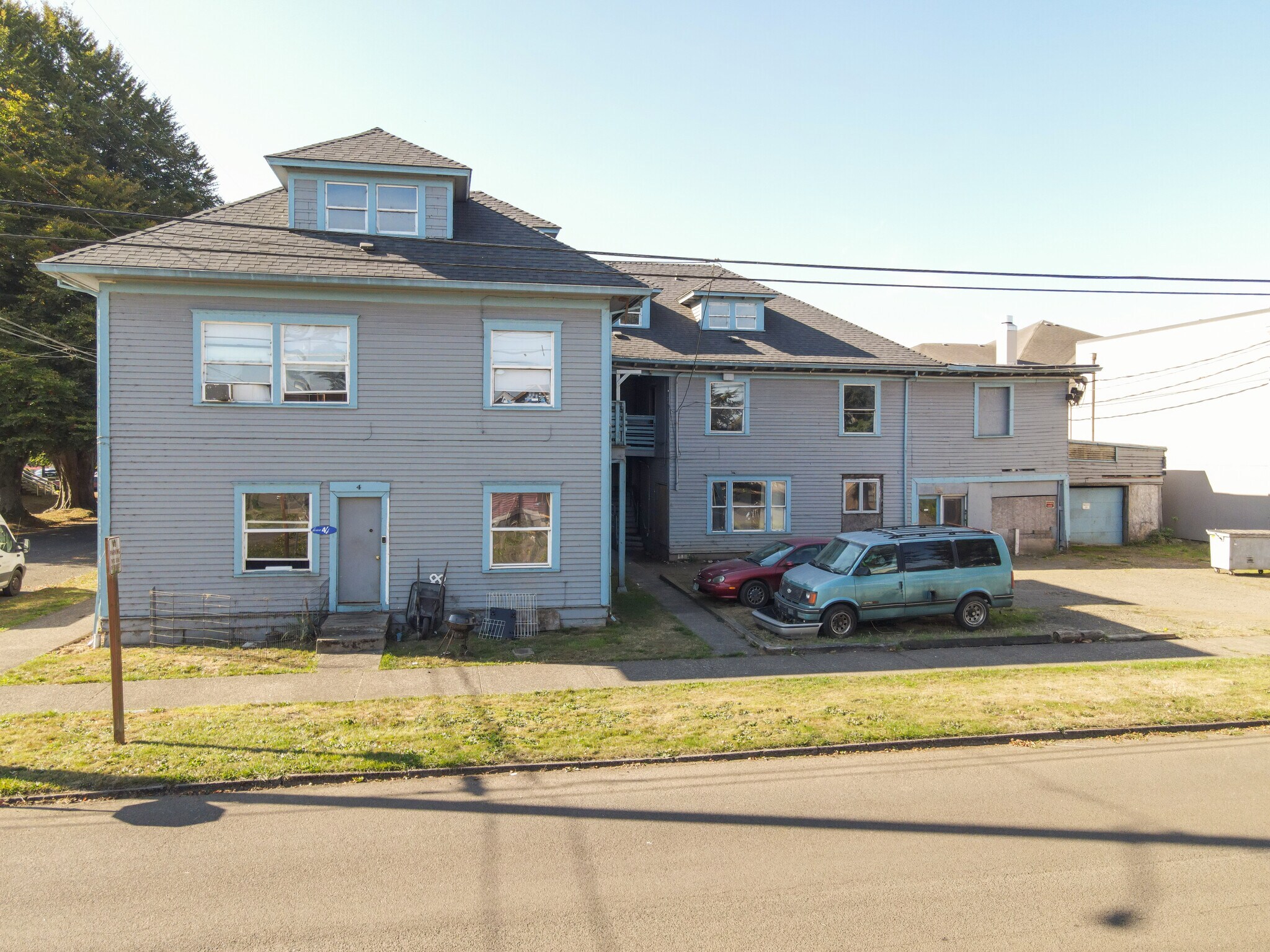 2214 5th St Tillamook, OR 97141 MultiFamily Property for Sale on