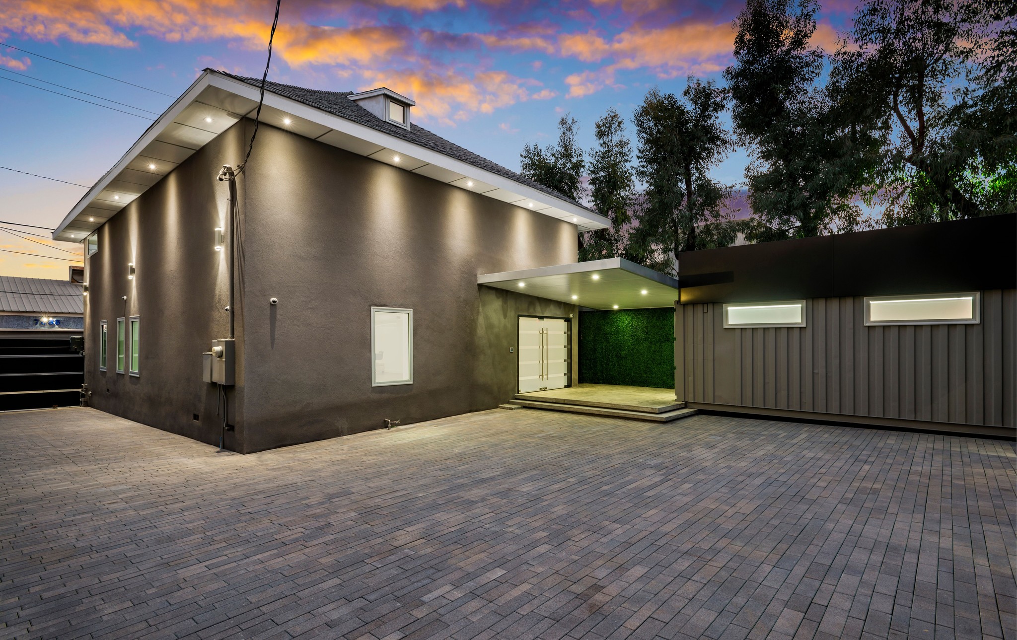 7065 Lexington Ave, West Hollywood, CA for Sale