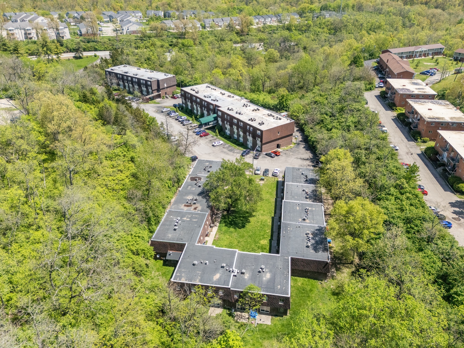 5459-5473 Kirby Ave, Cincinnati, OH for Sale