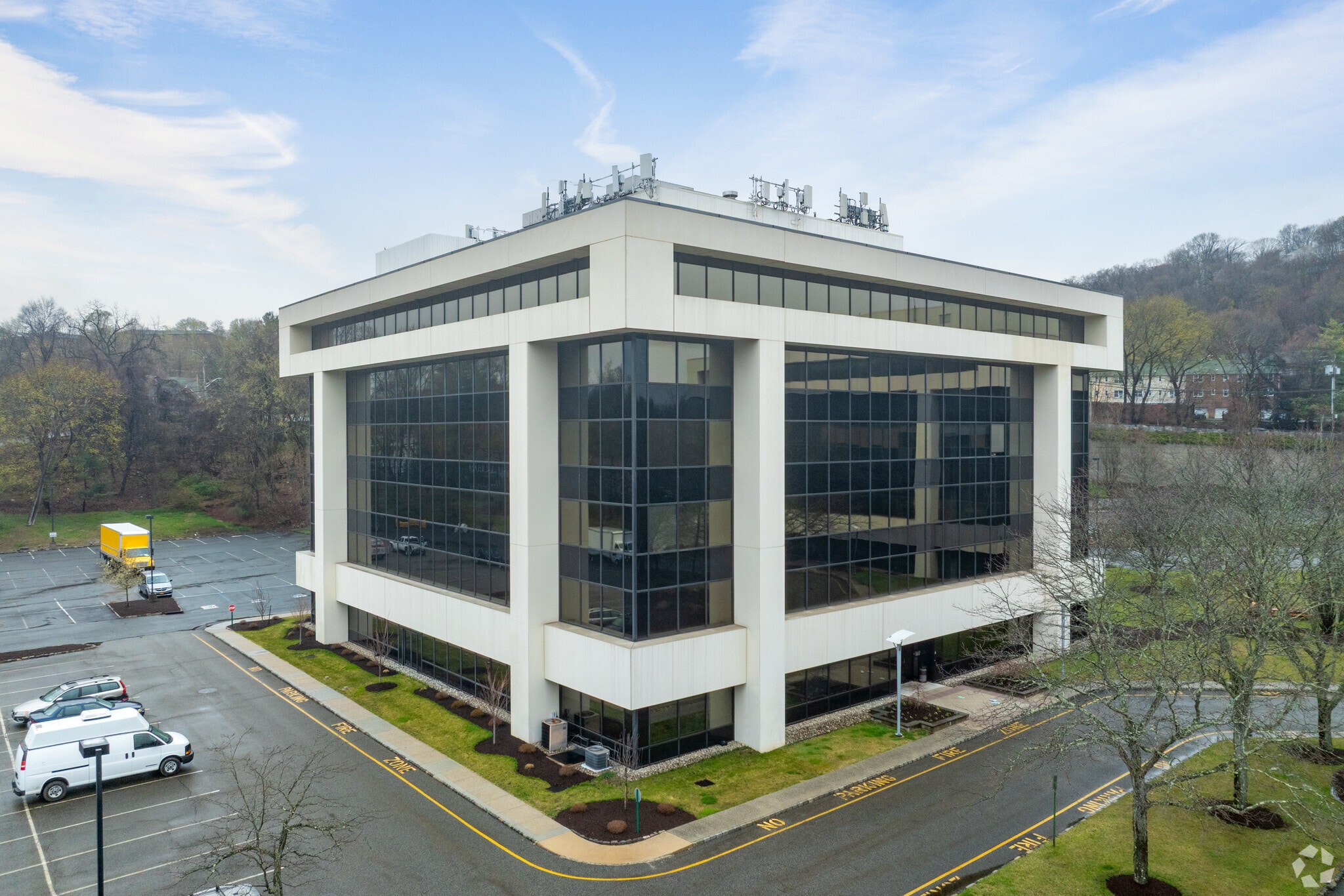 220 White Plains Rd, Tarrytown, NY for Rent