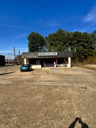 Carthage, TX Retail - 902 W Panola St