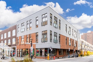 Montréal, QC Retail - 58 Rue Prince-Arthur E