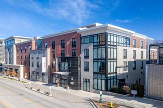 Lawrence, KS Retail - 900 New Hampshire St