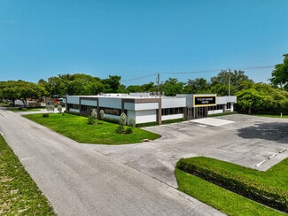 West Palm Beach, FL Office/Residential - 4450 S Tiffany Dr