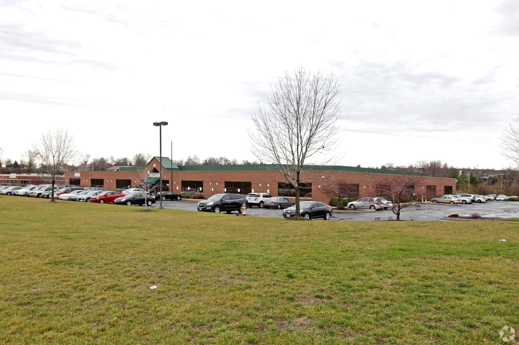 2070 Little Hills Expy, Saint Charles, MO for Sale