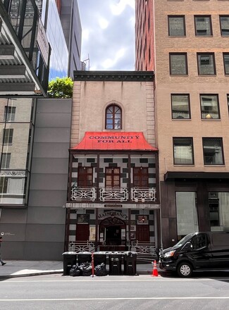 New York, NY undefined - 120 E 32nd St