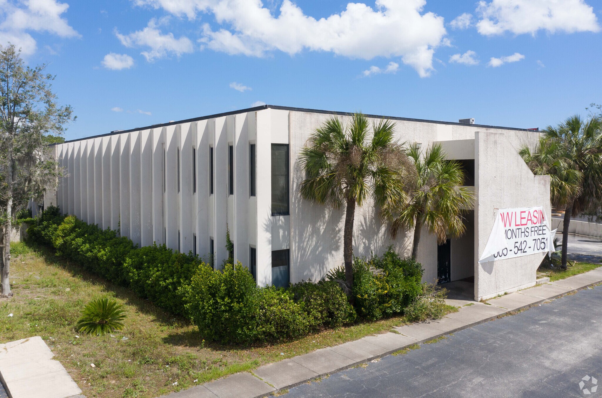 6501 Arlington Expy, Jacksonville, FL for Rent