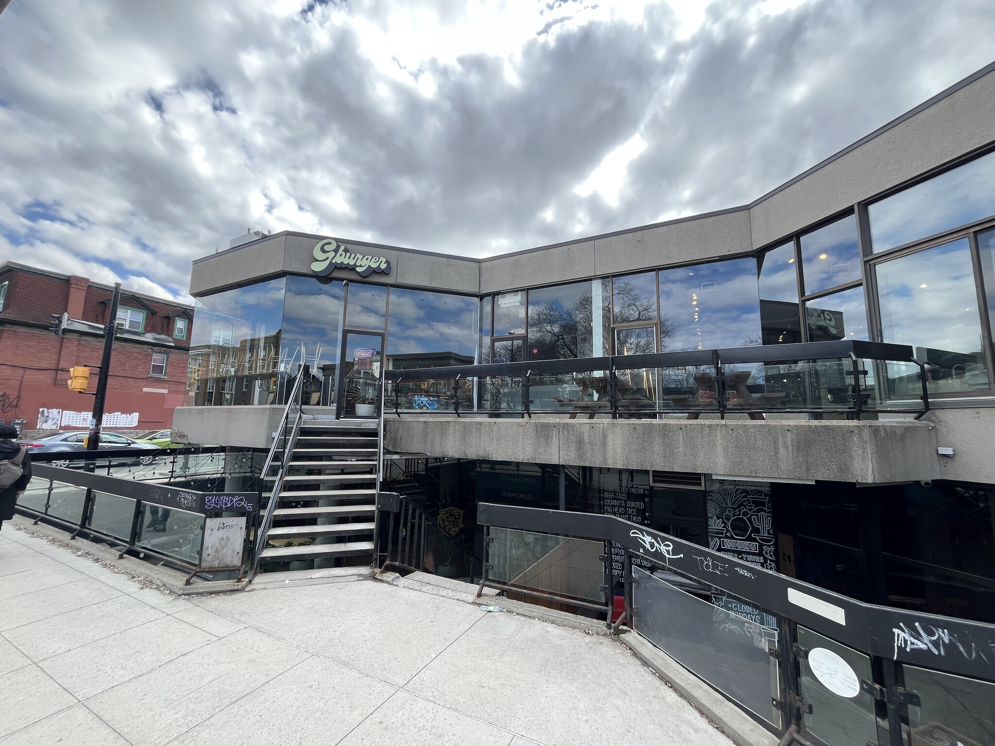 380 Elgin St, Ottawa, ON for Rent