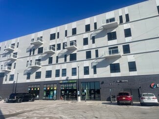 Oshkosh, WI Retail - 155 Jackson St