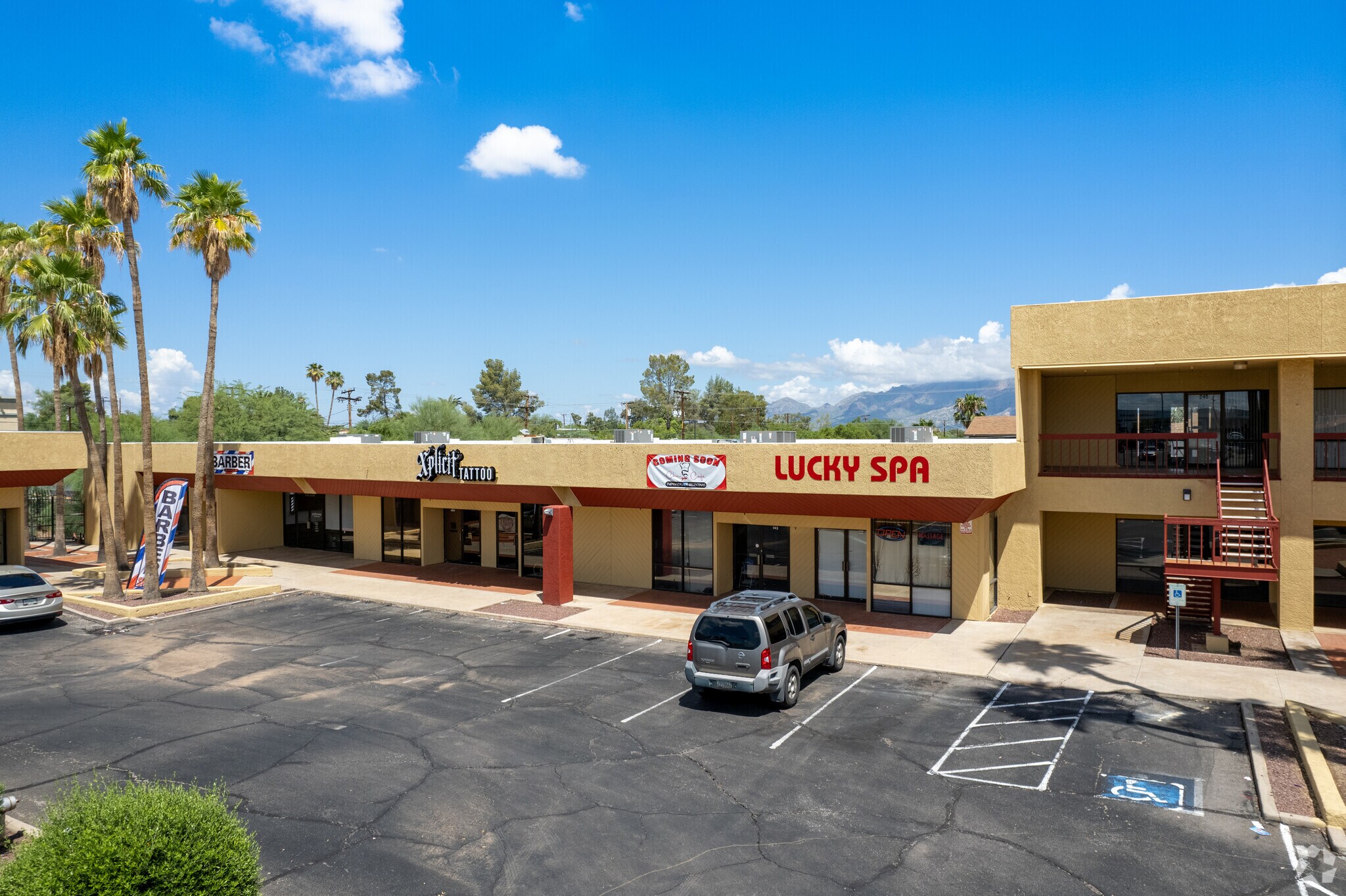 6121 E Broadway Blvd, Tucson, AZ for Rent