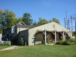 Hudson, OH Retail - 46 Ravenna St