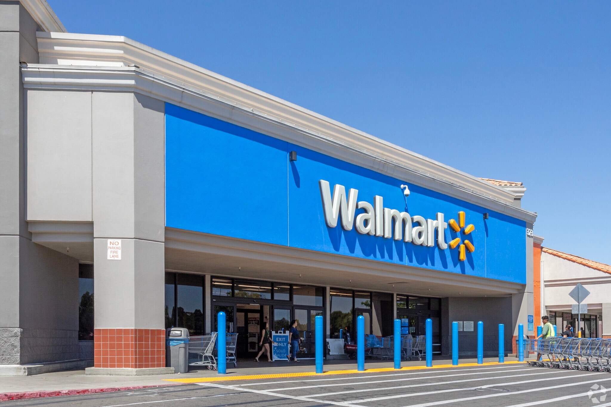 323 W Shaw Ave, Clovis, CA for Rent