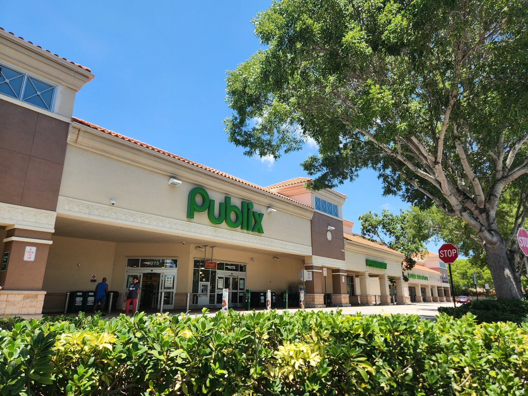 4065-4085 Haverhill Rd N, West Palm Beach, FL for Rent