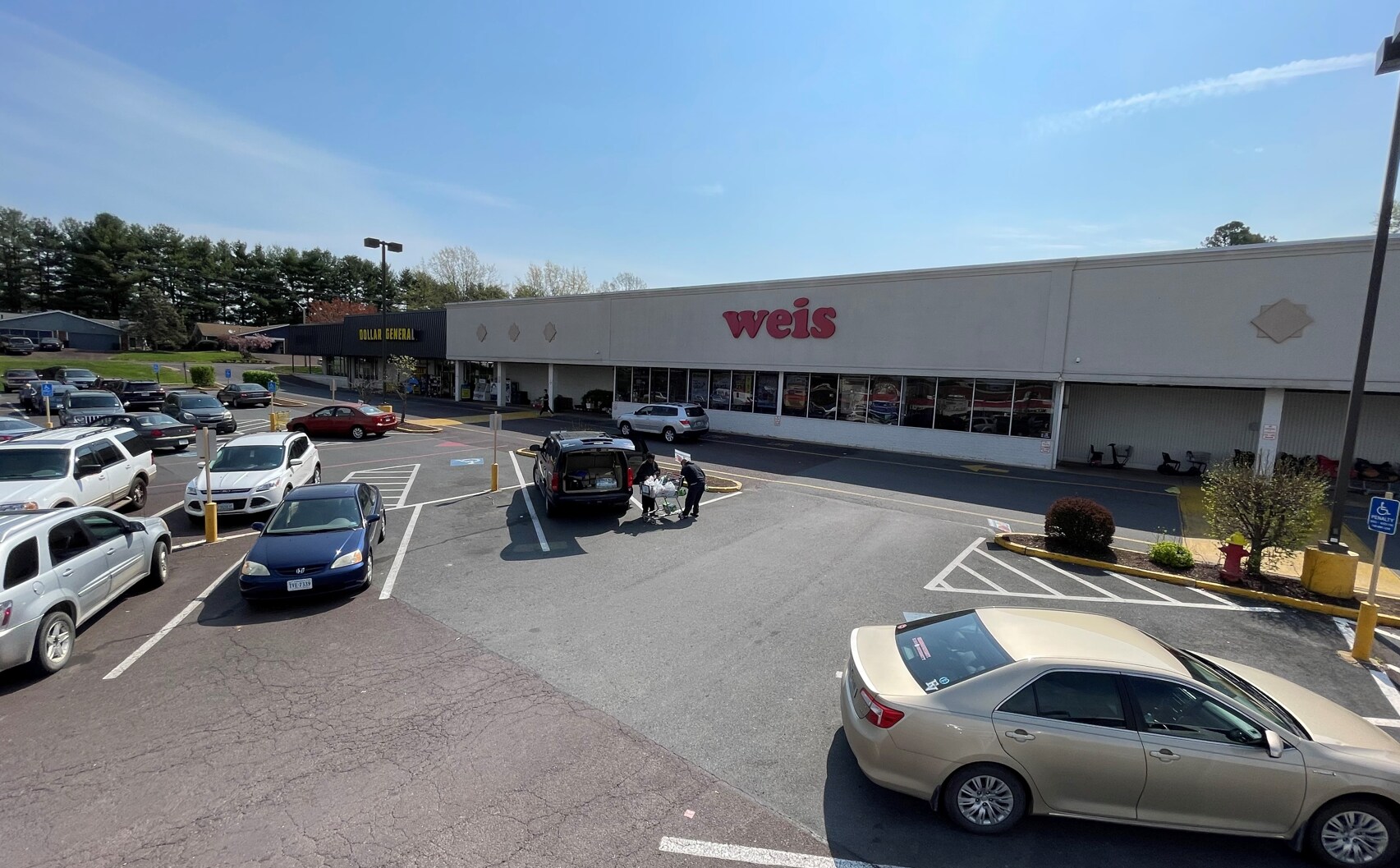 509 Meadowbrook Dr Culpeper, VA 22701 Shopping Center Property for