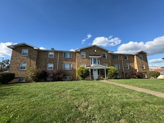 Canton, OH Apartments - 1469 Valentine Cir NW