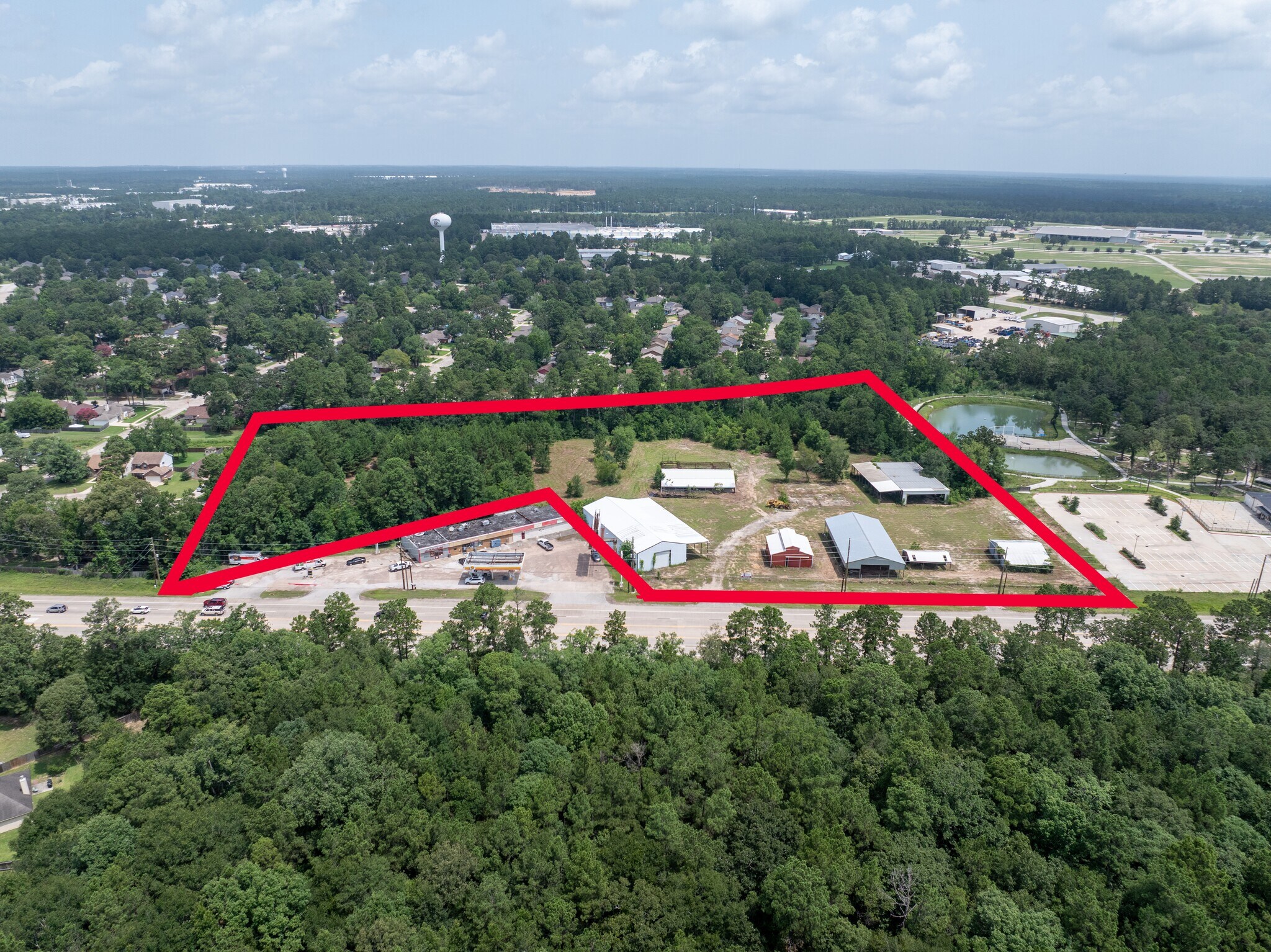 1211 N Loop 336 E, Conroe, TX for Sale