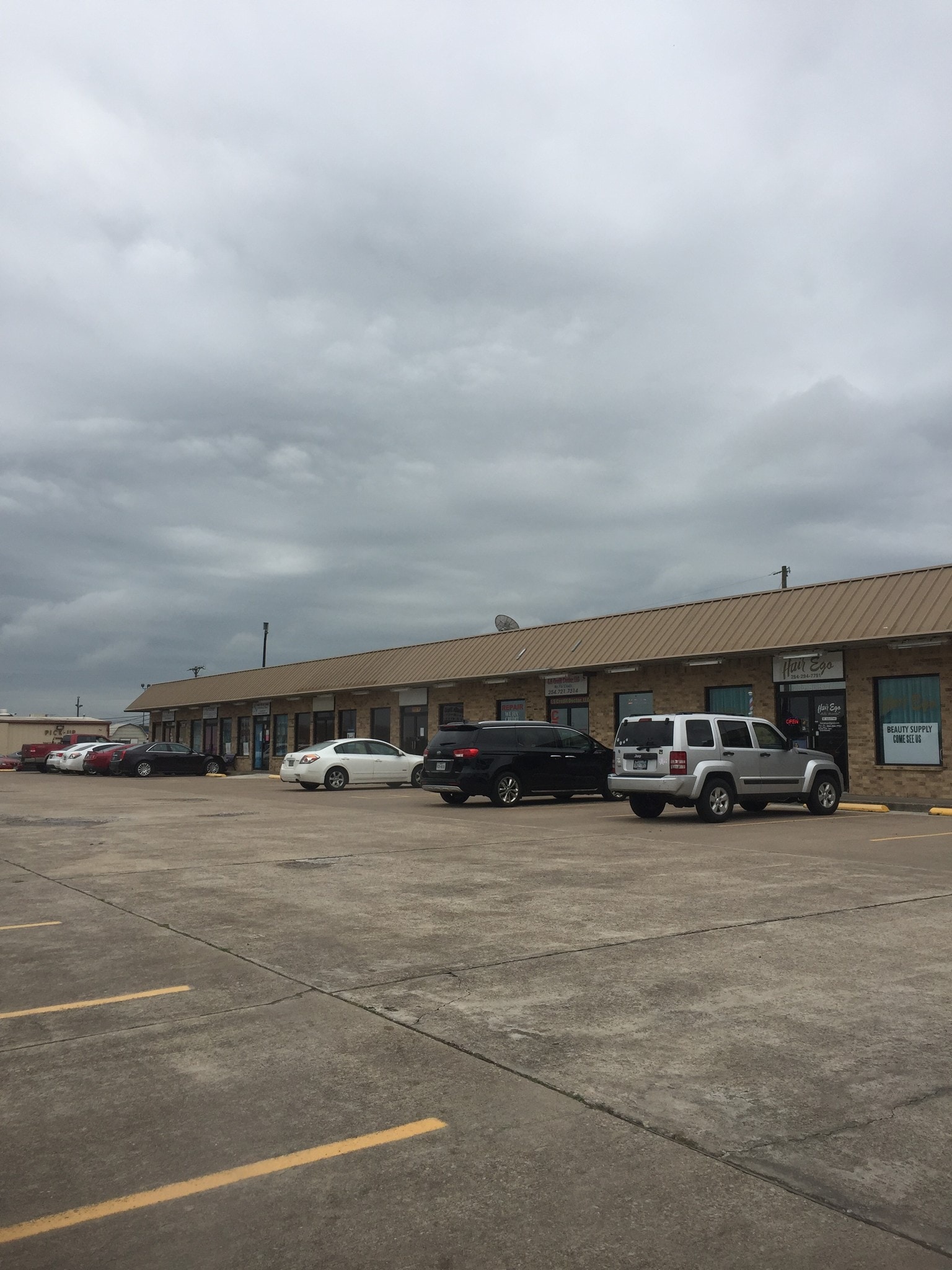 235 Hewitt Dr, Hewitt, TX for Rent