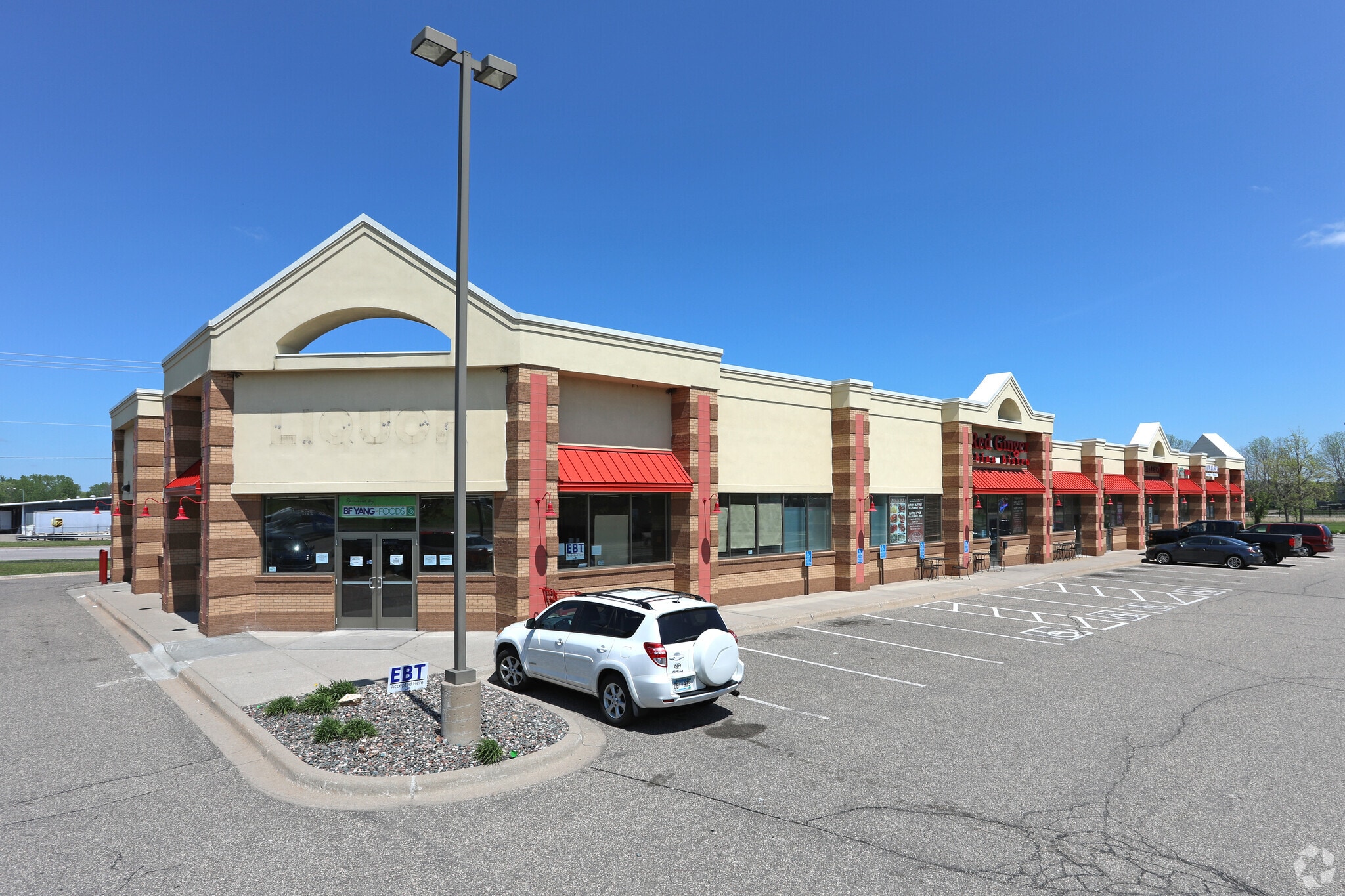 5999 Rice Creek Pky, Shoreview, MN for Sale