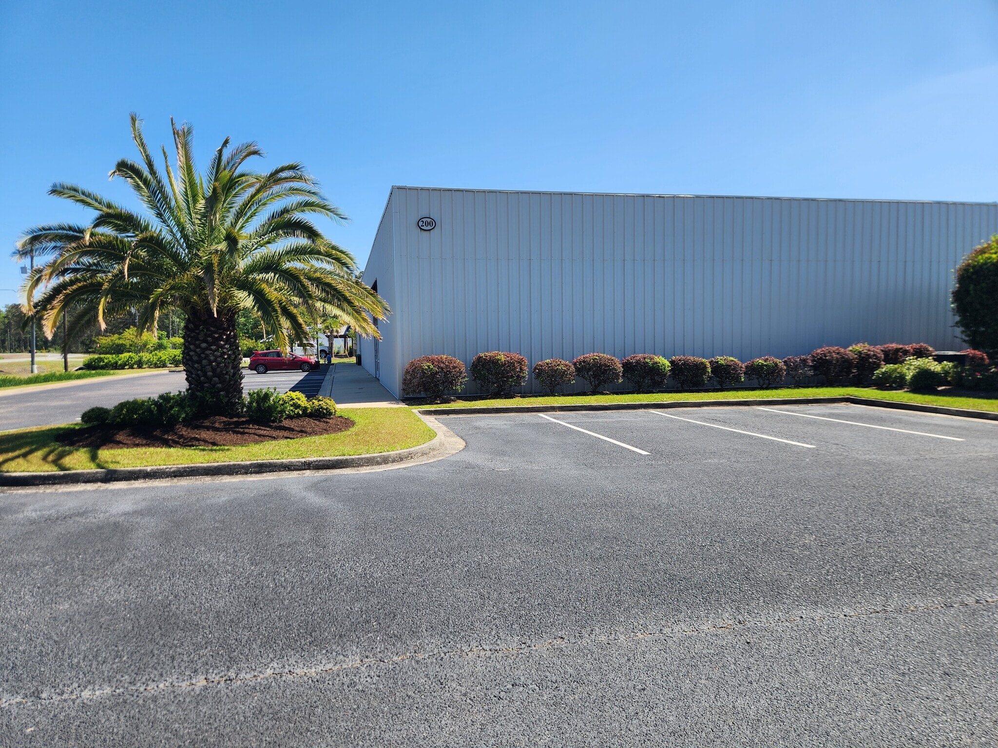 200 Commerce Center Dr, Brunswick, GA for Sale