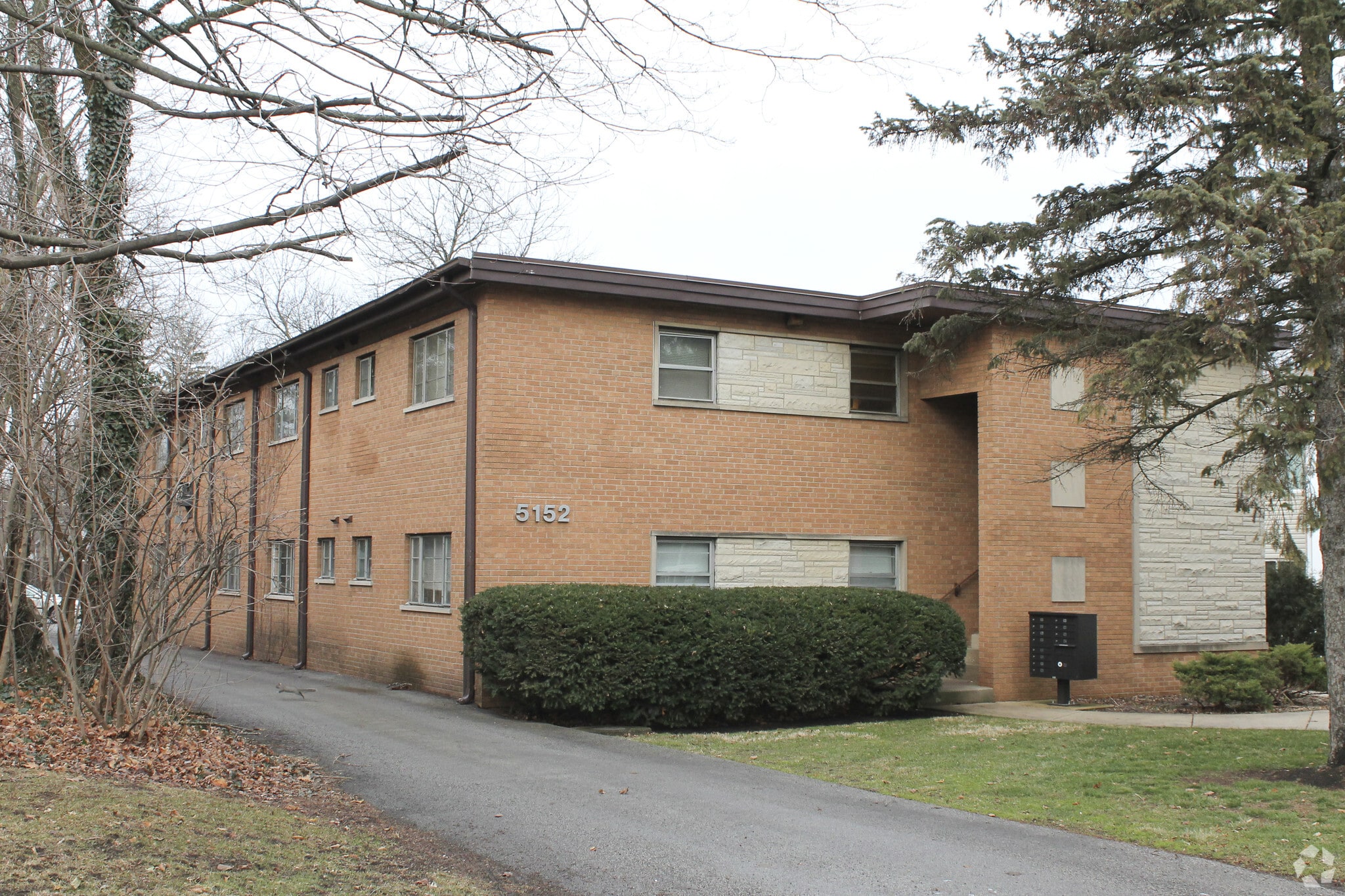 5152 Fairview Ave, Downers Grove, IL for Sale