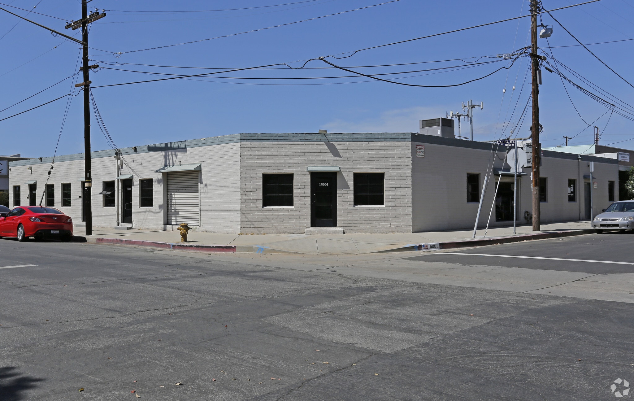 15001-15007 Califa St, Van Nuys, CA for Rent