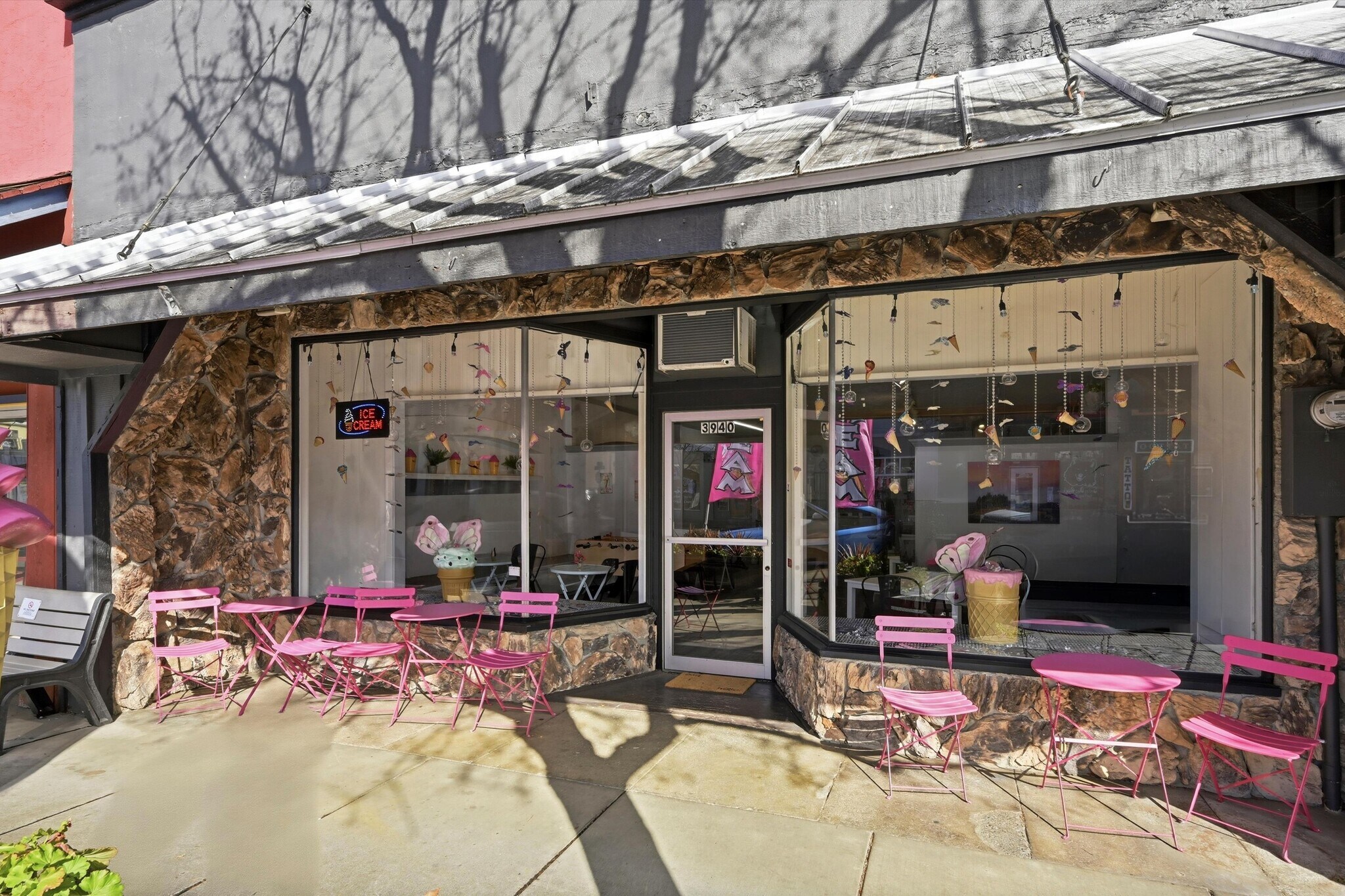 3940 Main St, Kelseyville, CA for Sale