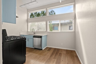 Oxnard, CA Apartments - 430-440 Linden Dr Oxnard, CA Apartments - 430-440 Linden Dr