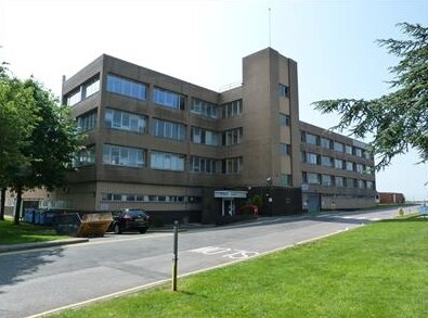 Kings Mill Ln, Redhill, SRY for Rent