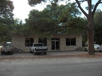 Smithville, TX Office - 301 Bishop St
