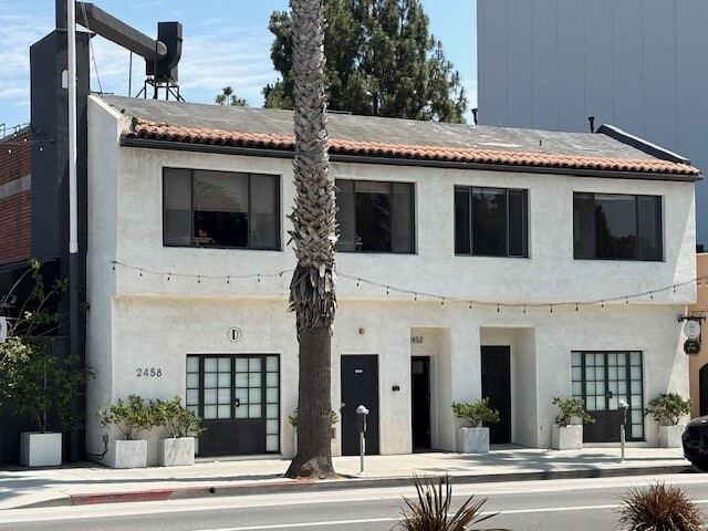 2452-2458 Wilshire Blvd, Santa Monica, CA for Rent