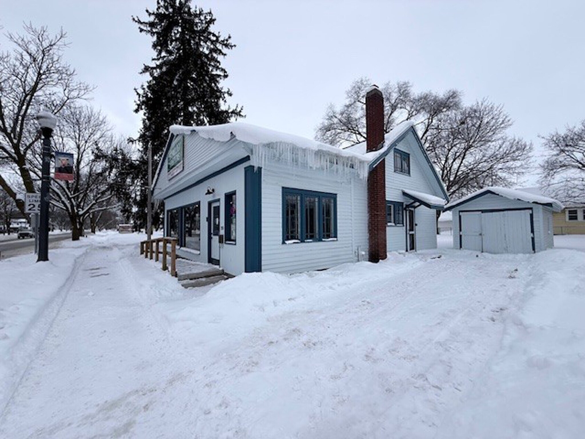 210 S Main St, Wayland, MI for Rent