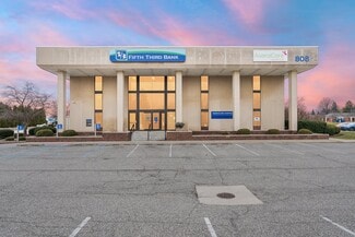 Valparaiso, IN undefined - 808 Vale Park Rd