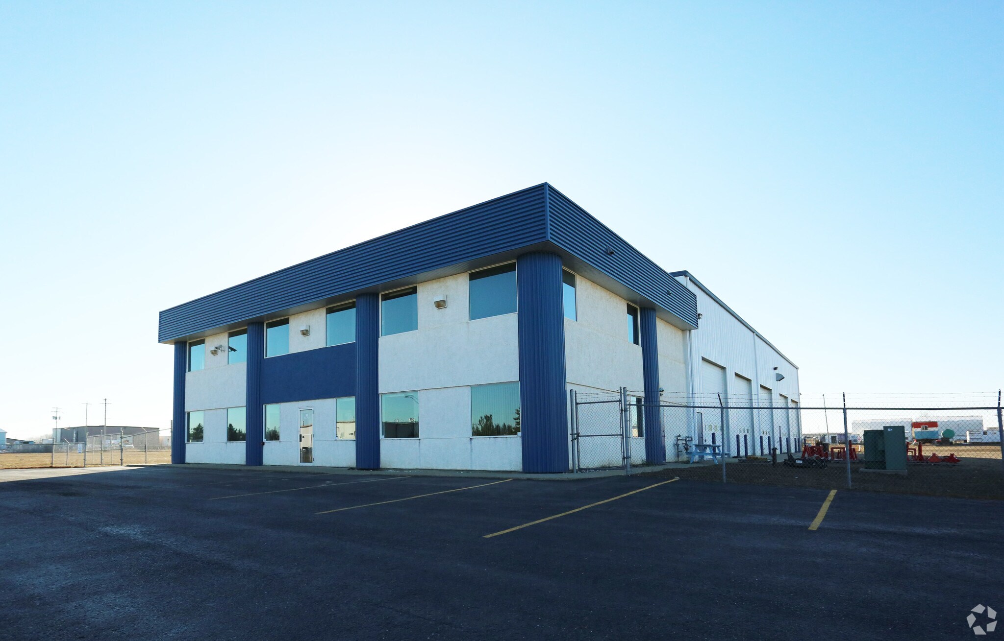 95 Poplar St, Red Deer County, AB for Sale