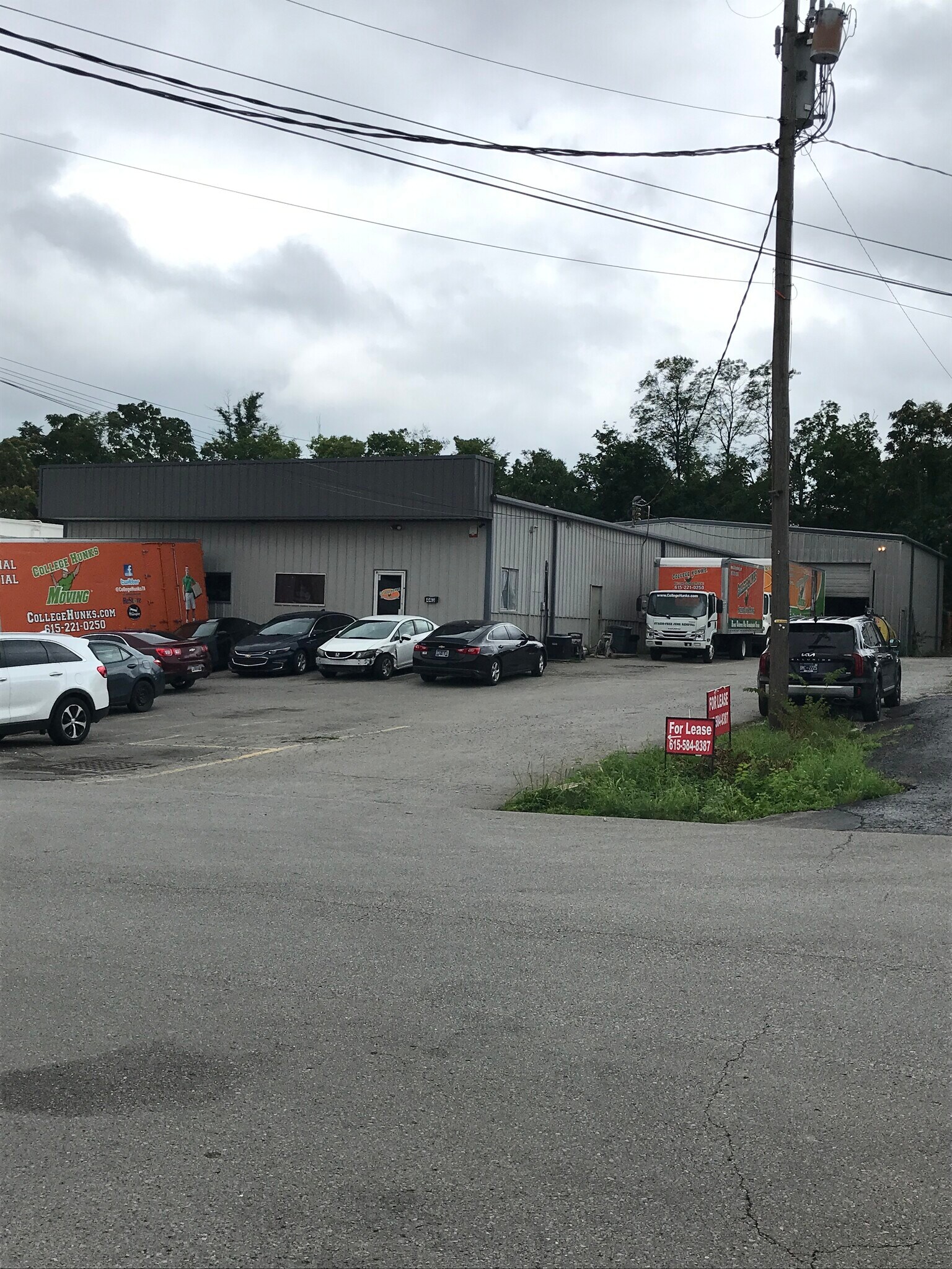 443 Mcnally Dr Nashville, TN 37211 Industrial Property for Sale on