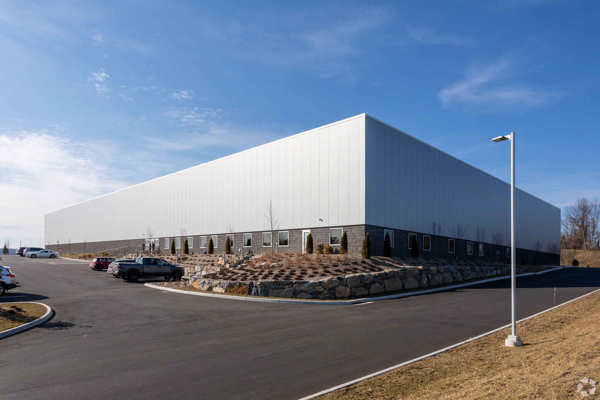 20 Waterview Dr Shelton, CT 06484 Industrial Property for Lease on