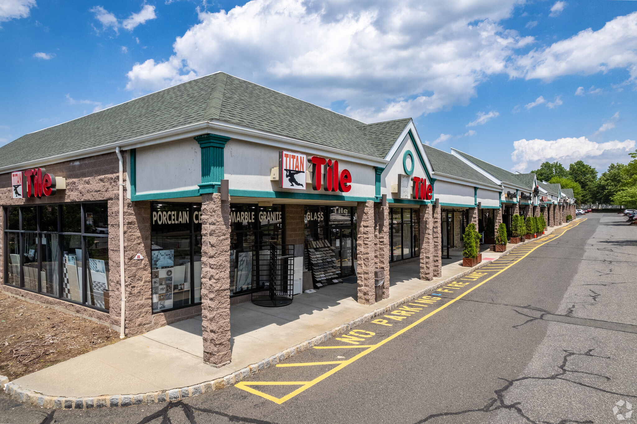 184 US Highway 9, Morganville, NJ for Rent