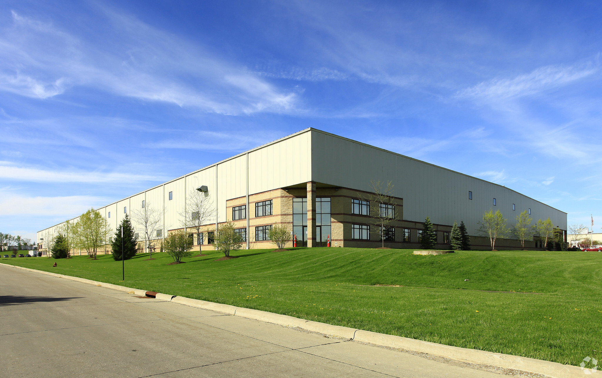 16077 Industrial Pky, Middlefield, OH for Sale