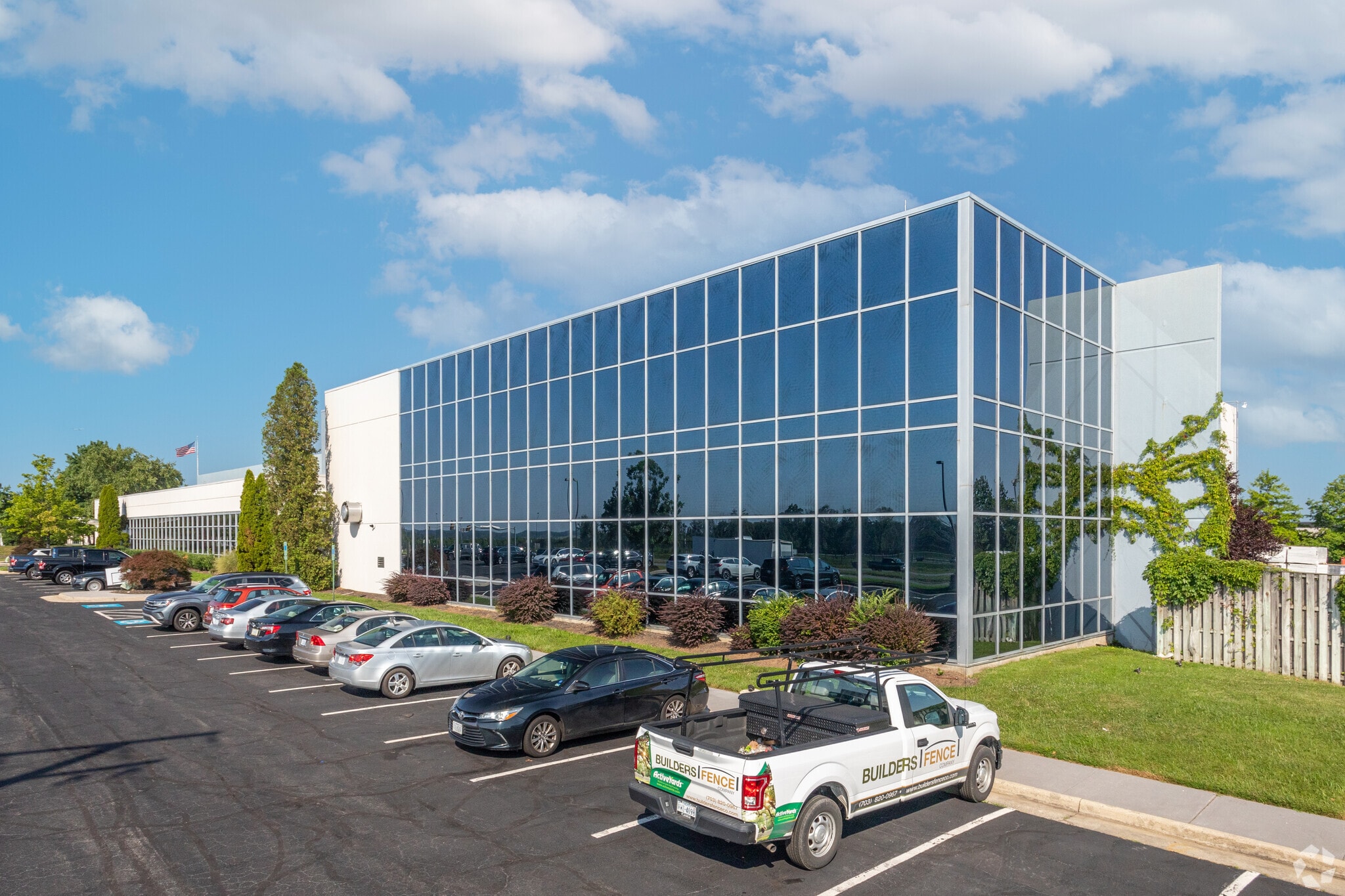 44330 Mercure Cir, Dulles Town Center, VA for Rent