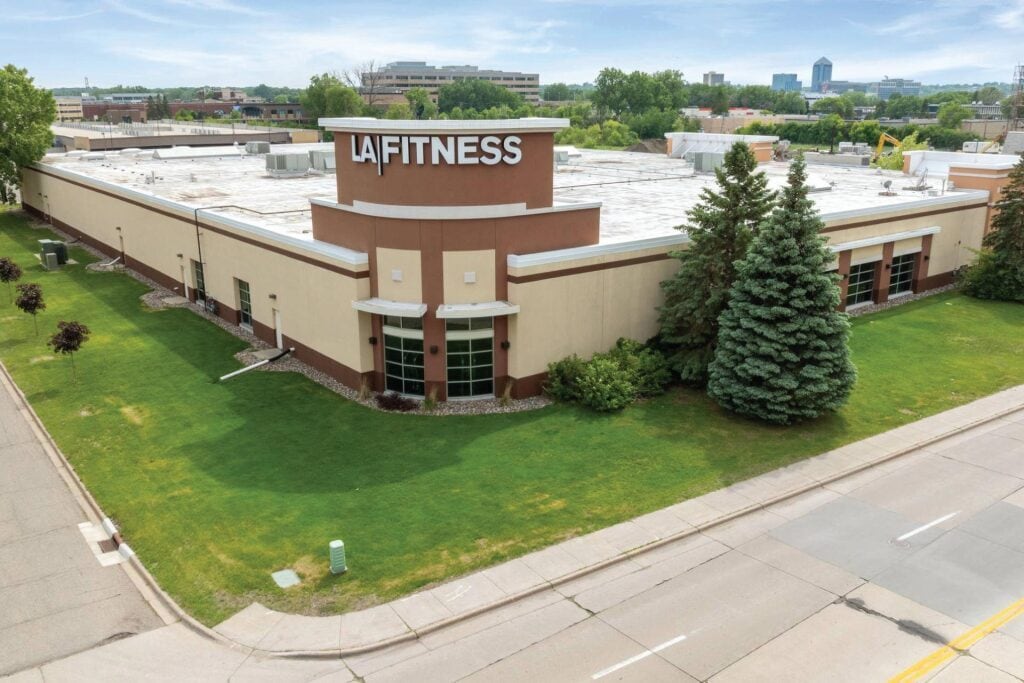 4175 W 76th St, Edina, MN for Sale