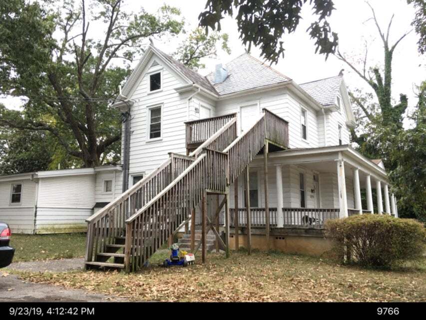 1926 E Main St, Salem, VA for Sale
