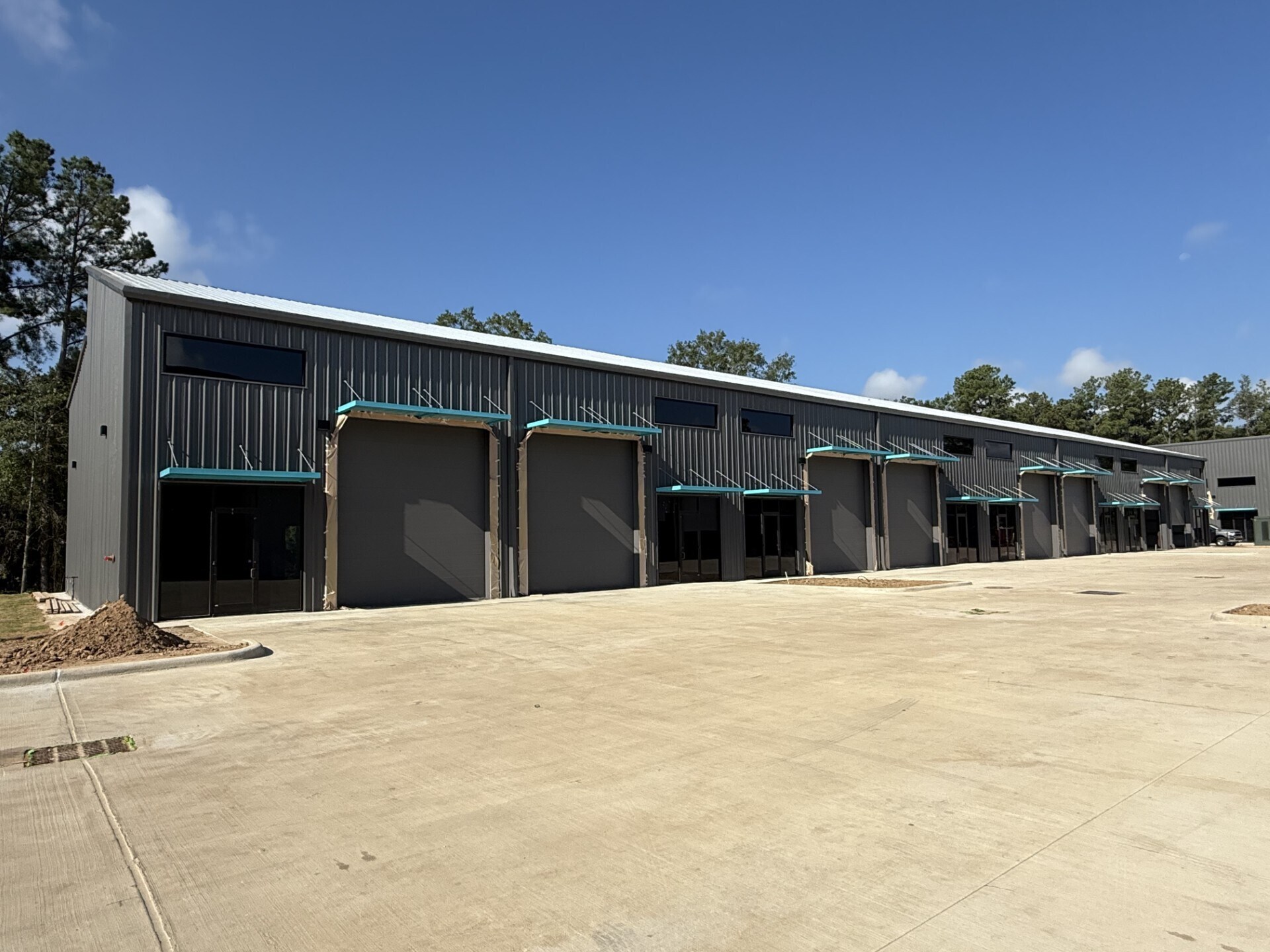 2007 Airport Rd, Conroe, TX for Rent