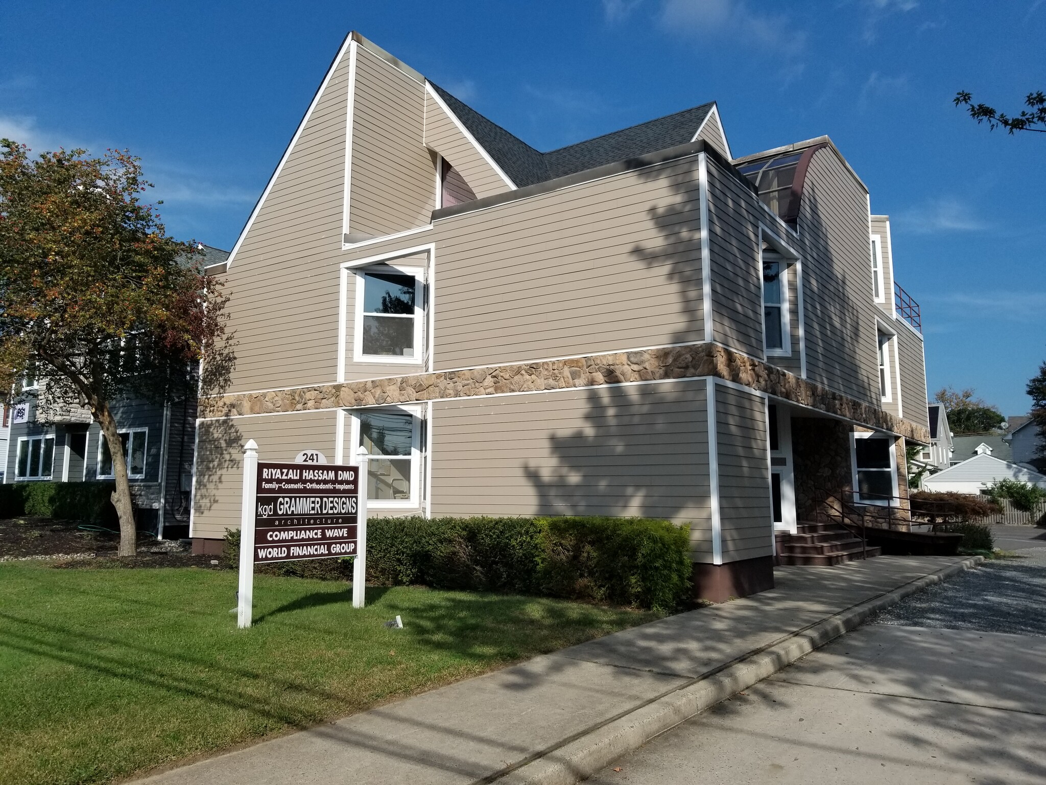 241 Maple Ave, Red Bank, NJ for Rent
