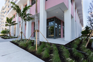 Saint Petersburg, FL Retail - 201 17th St