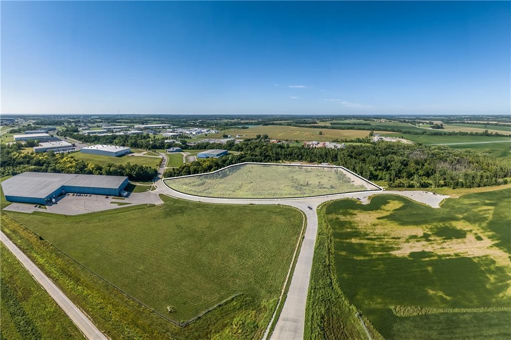 5917 Corporate, Saint Joseph, MO for Sale