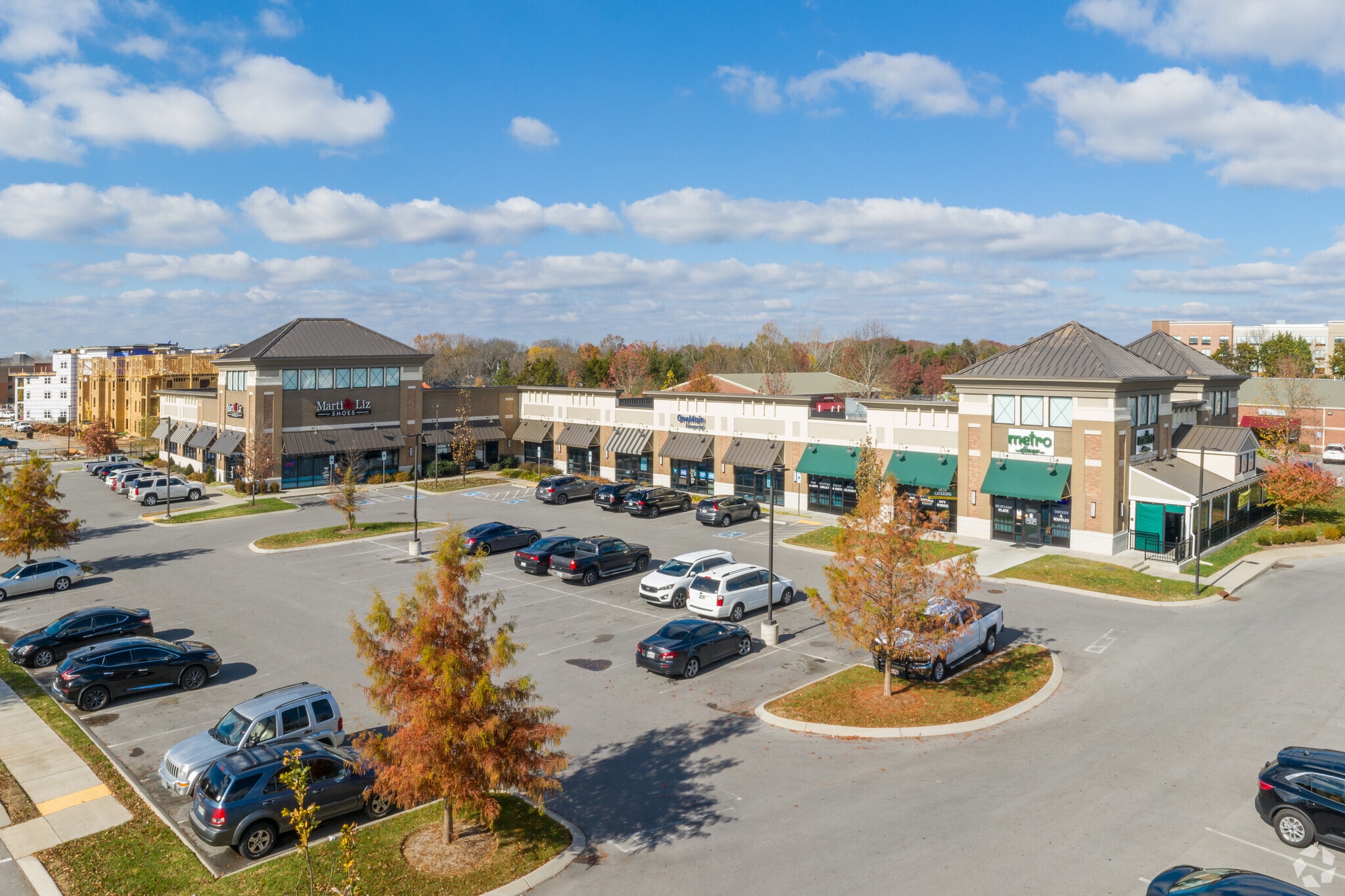 711 N Thompson Ln, Murfreesboro, TN for Rent