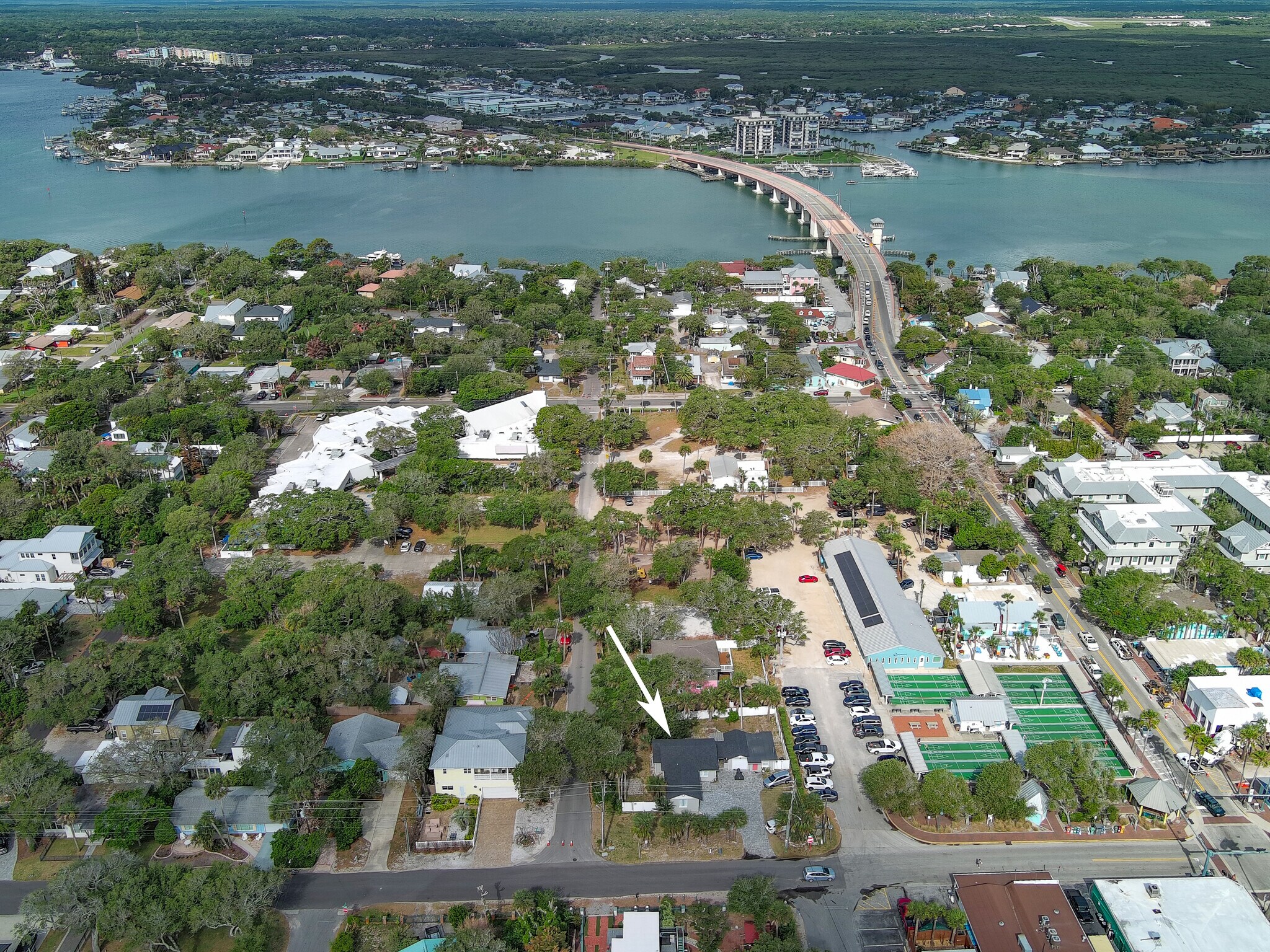 200 S Pine St, New Smyrna Beach, FL for Sale