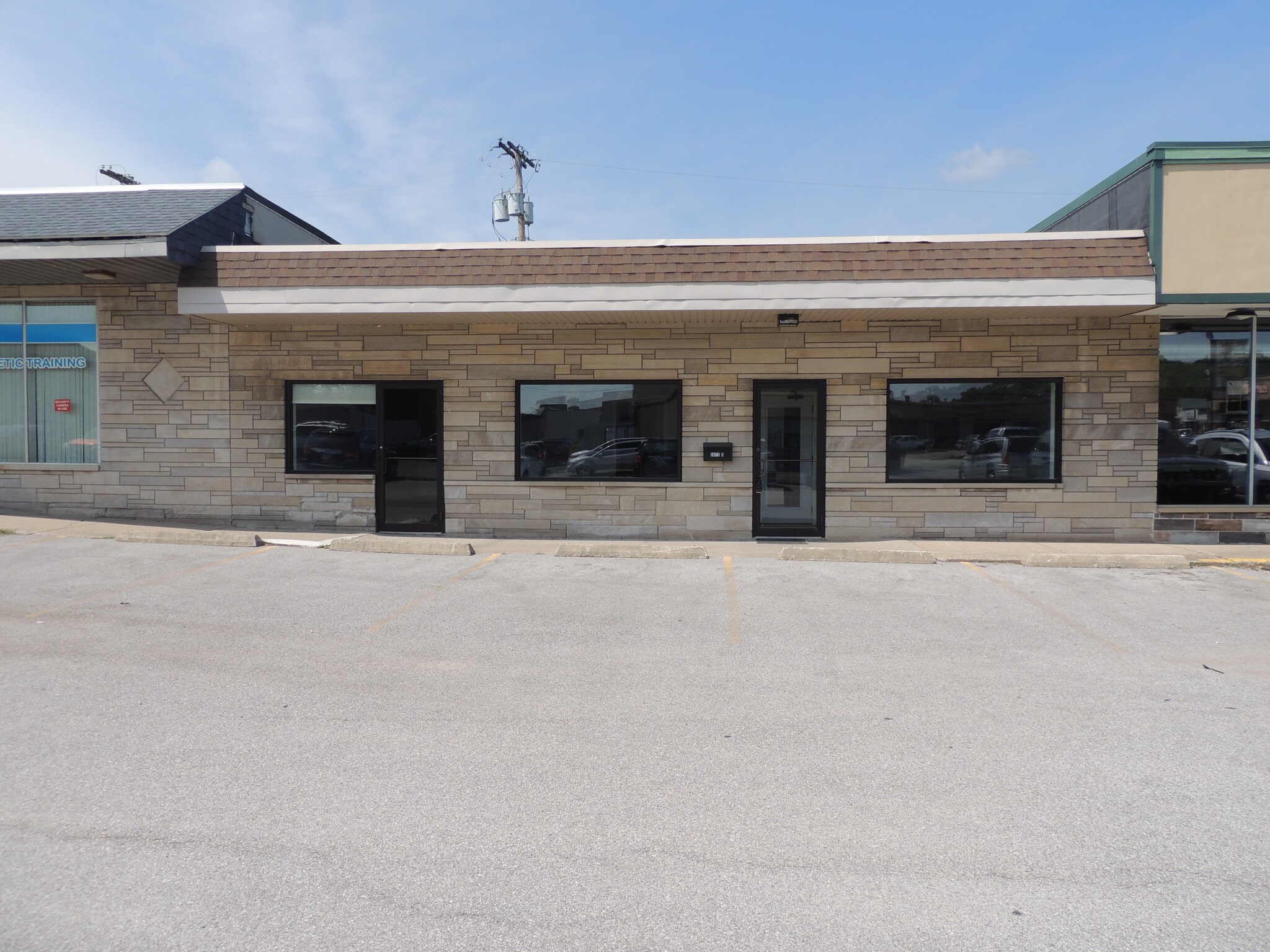 1608 Lincolnway, Valparaiso, IN for Rent