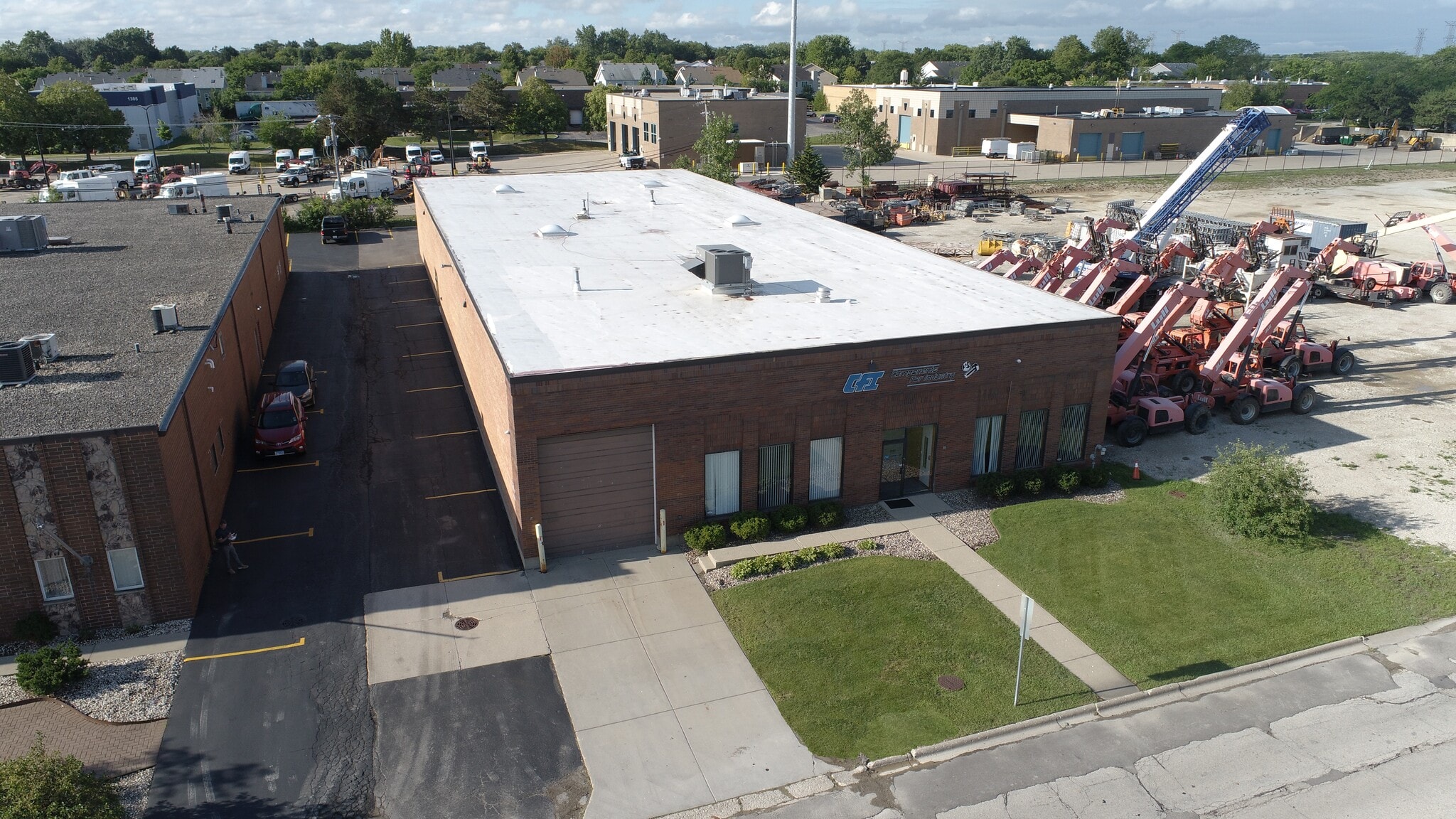 1351 Armour Blvd, Mundelein, IL for Rent