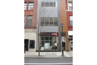 Philadelphia, PA Storefront Retail/Office - 718 Chestnut St